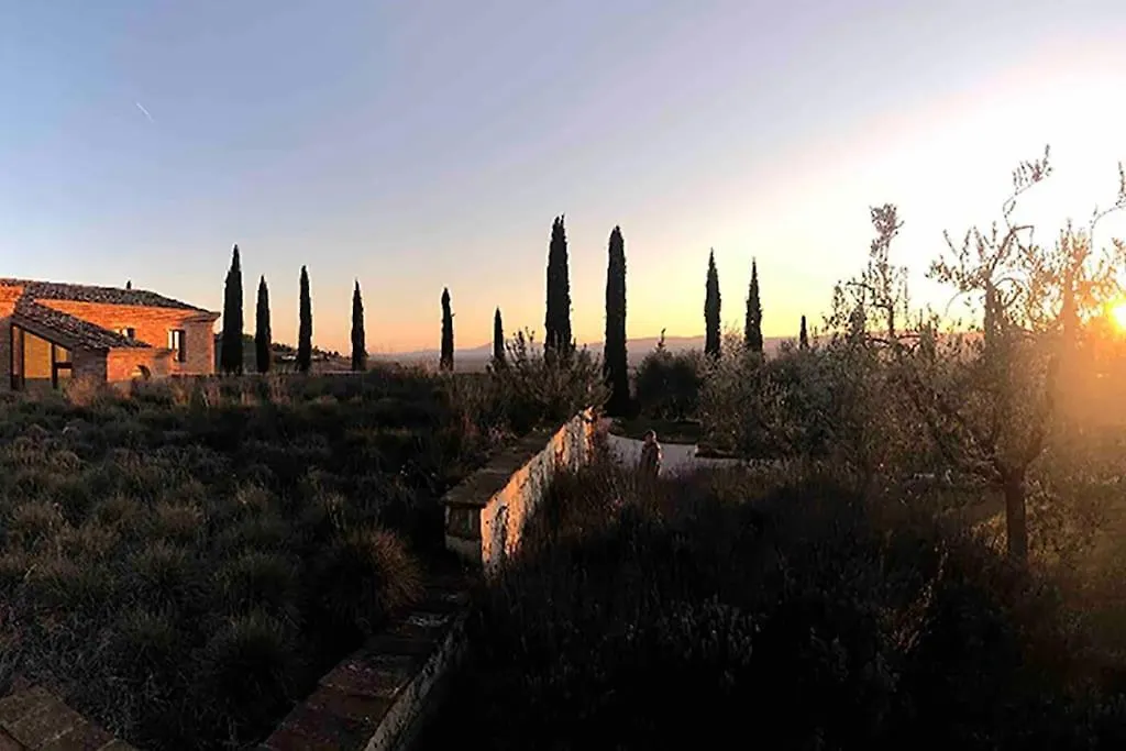 Breathtaking Villa W/Jacuzzi Tuscany Montepulciano Valiano