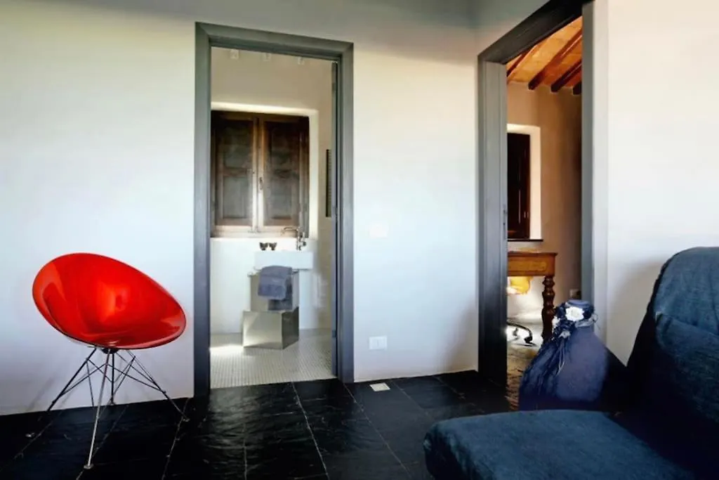 Breathtaking Villa W/Jacuzzi Tuscany Montepulciano Valiano